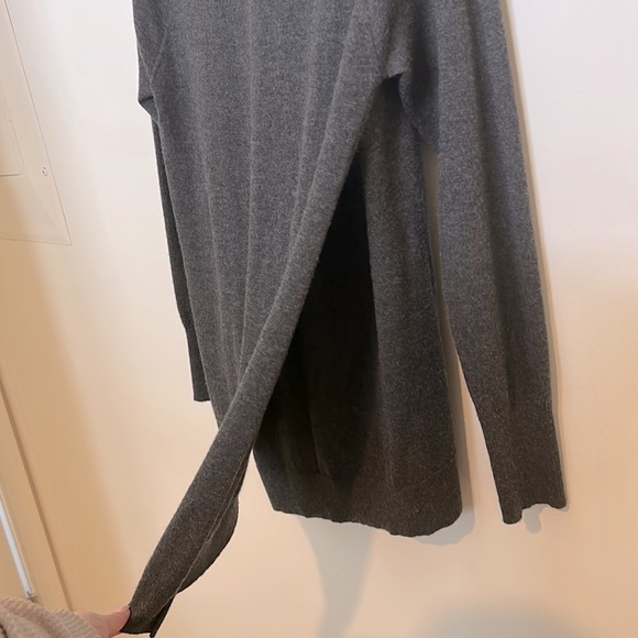 Autumn Cashmere Dark Gray 100% Cashmere Crew Sweater Cross Back - Picture 5 of 6